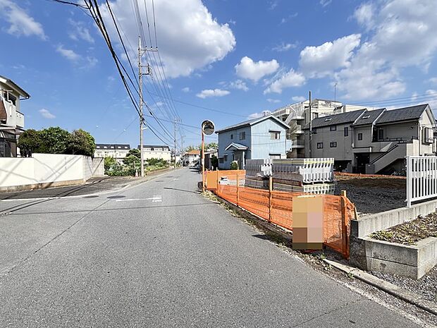 五感で感じる、現地でしかわからない事も沢山ございます。周辺環境なども一緒にご案内いたしますのでお気軽にお問合せください。 