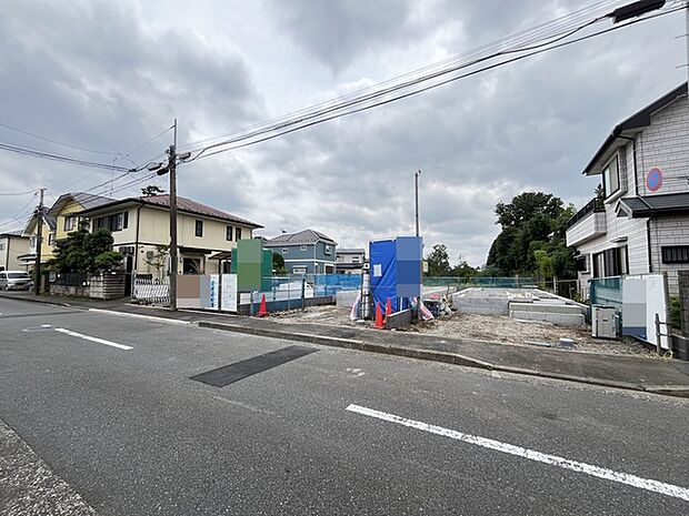 五感で感じる、現地でしかわからない事も沢山ございます。周辺環境なども一緒にご案内いたしますのでお気軽にお問合せください。