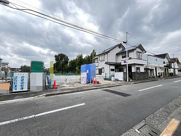 五感で感じる、現地でしかわからない事も沢山ございます。周辺環境なども一緒にご案内いたしますのでお気軽にお問合せください。