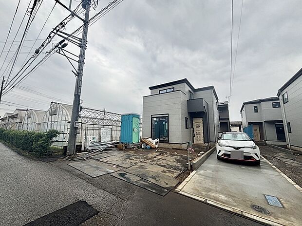 駅まで歩いて10分程でアクセスができ、利便性の良い立地です。