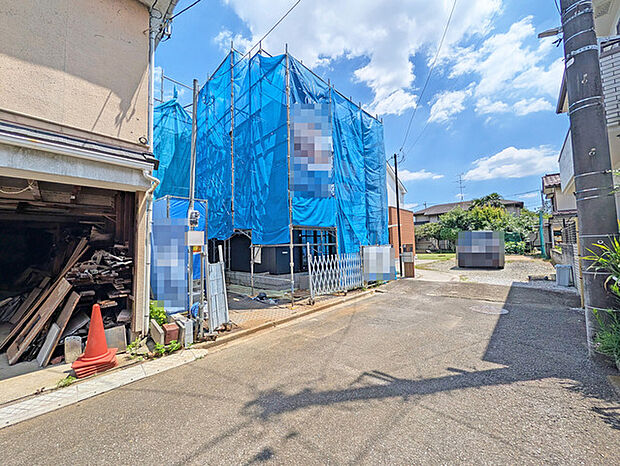 同じグレードで建てられた最寄りの完成物件を、参考にご覧になれます。