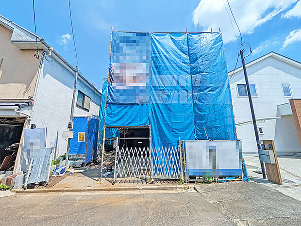 建築中ですが、同じグレードの完成済み建物を参考にご覧になることもできます。現地より最寄りの物件をご案内しますので、お気軽にご要望をお聞かせください。