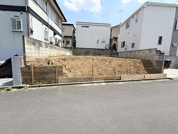 五感で感じる、現地でしかわからない事も沢山ございます。周辺環境なども一緒にご案内いたしますのでお気軽にお問合せください。
