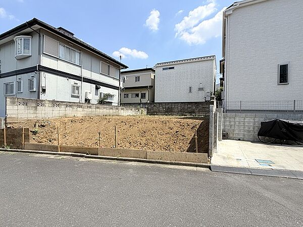 五感で感じる、現地でしかわからない事も沢山ございます。周辺環境なども一緒にご案内いたしますのでお気軽にお問合せください。