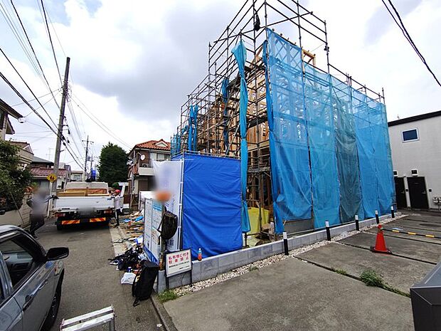 五感で感じる、現地でしかわからない事も沢山ございます。周辺環境なども一緒にご案内いたしますのでお気軽にお問合せください。