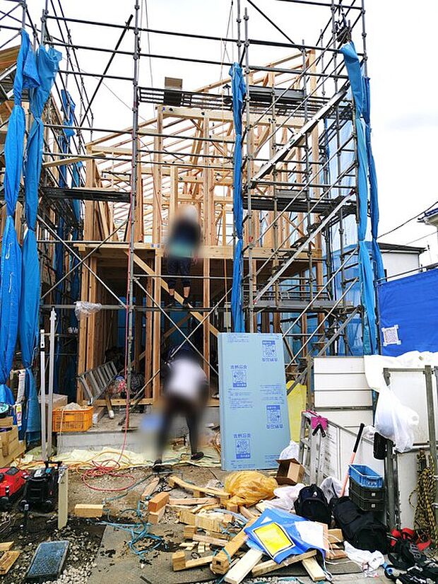 五感で感じる、現地でしかわからない事も沢山ございます。周辺環境なども一緒にご案内いたしますのでお気軽にお問合せください。