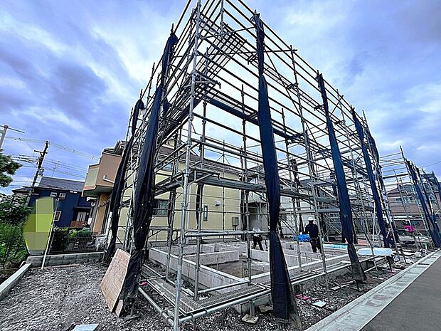 建物から眺める風景は一日の疲れを癒すヒーリングを奏でる、心地の良い時間を演出してくれます。室内も重要ですが、周りの環境もマイホーム選びの大事なポイント