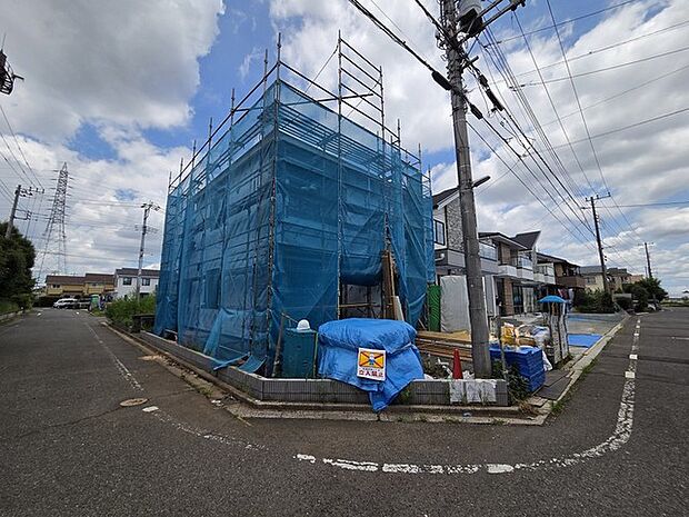 五感で感じる、現地でしかわからない事も沢山ございます。周辺環境なども一緒にご案内いたしますのでお気軽にお問合せください。