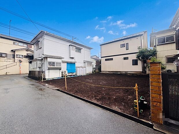 商業施設が徒歩圏内に充実、日々のお買い物も安心な環境です。