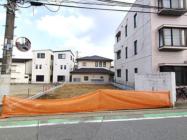 商業施設が徒歩圏内に充実、日々のお買い物も安心な環境です。