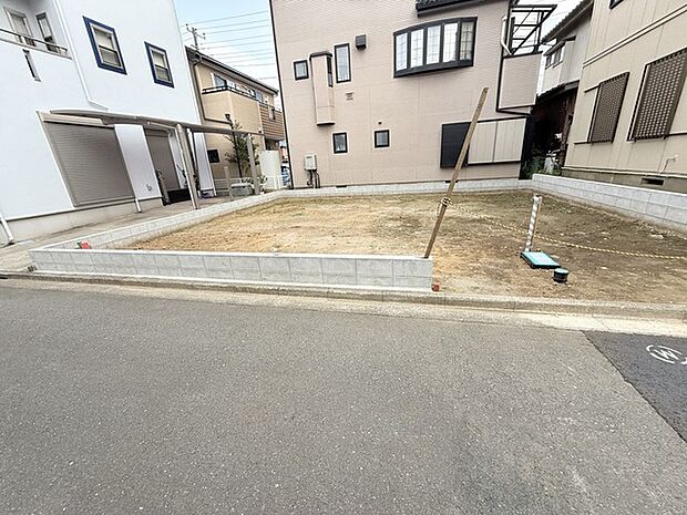 五感で感じる、現地でしかわからない事も沢山ございます。周辺環境なども一緒にご案内いたしますのでお気軽にお問合せください。