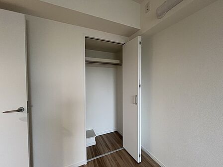 収納豊富な間取りで家の中がスッキリ片付きそうです。