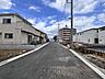 外観：開発道路幅員5ｍ