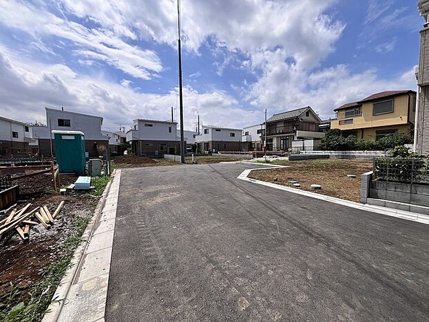 現地周辺（同分譲地内）の様子（50m）
