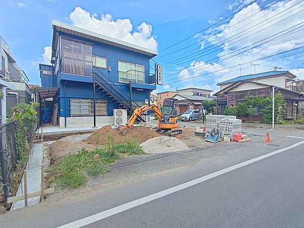 五感で感じる、現地でしかわからない事も沢山ございます。周辺環境なども一緒にご案内いたしますのでお気軽にお問合せください。