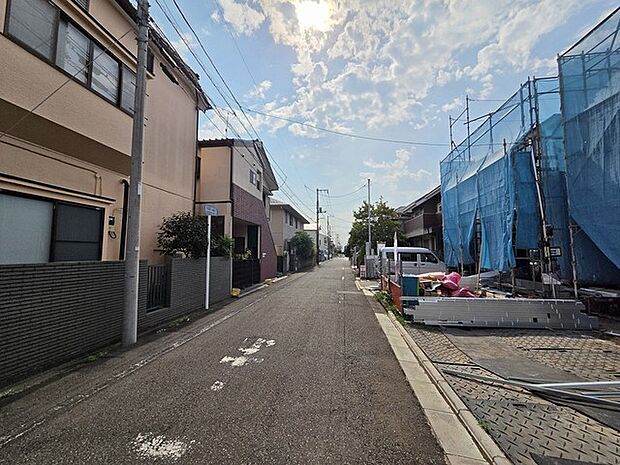周辺の家並み(5m)