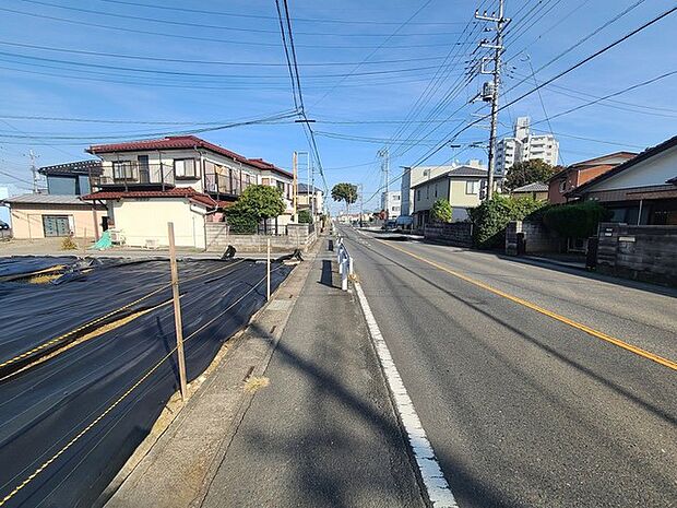 五感で感じる、現地でしかわからない事も沢山ございます。周辺環境なども一緒にご案内いたしますのでお気軽にお問合せください。