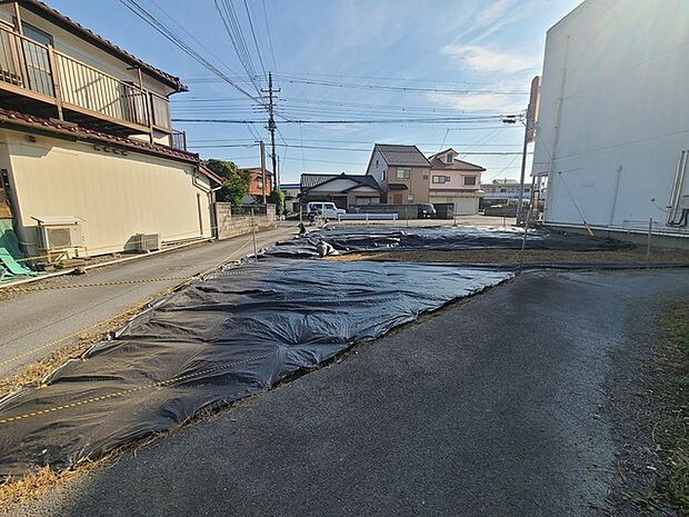 五感で感じる、現地でしかわからない事も沢山ございます。周辺環境なども一緒にご案内いたしますのでお気軽にお問合せください。