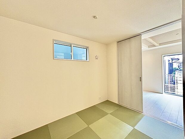 和室があるとやはりどこか心落ち着いてしまいます。客間としてもちょうど良い約4.37帖。