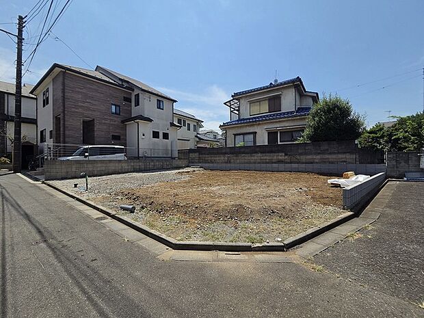 五感で感じる、現地でしかわからない事も沢山ございます。周辺環境なども一緒にご案内いたしますのでお気軽にお問合せください。
