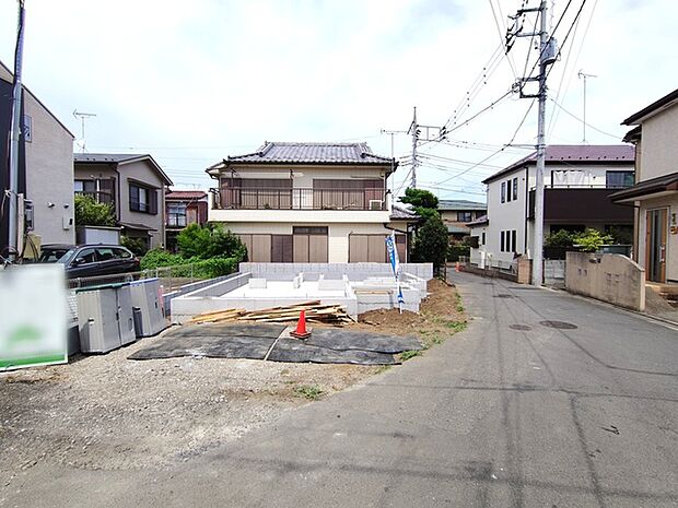 商業施設が徒歩圏内に充実、日々のお買い物も安心な環境です。
