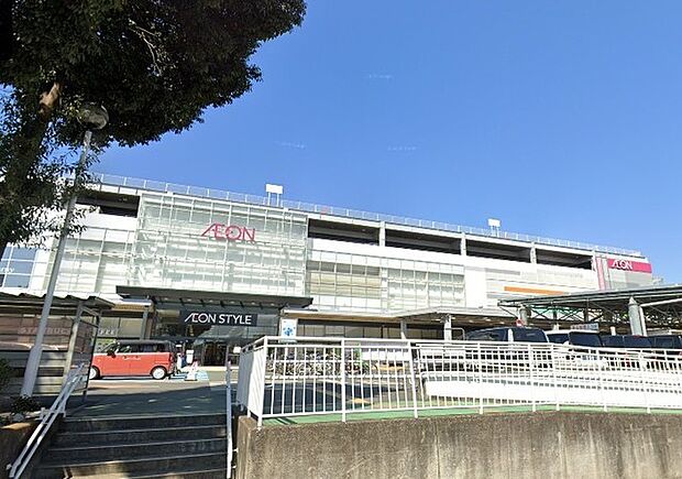イオンスタイル入間店(750m)