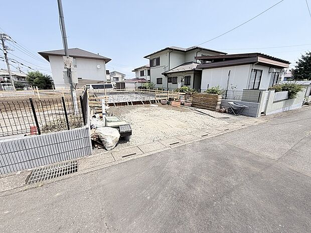 五感で感じる、現地でしかわからない事も沢山ございます。周辺環境なども一緒にご案内いたしますのでお気軽にお問合せください。