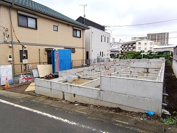 五感で感じる、現地でしかわからない事も沢山ございます。周辺環境なども一緒にご案内いたしますのでお気軽にお問合せください。 