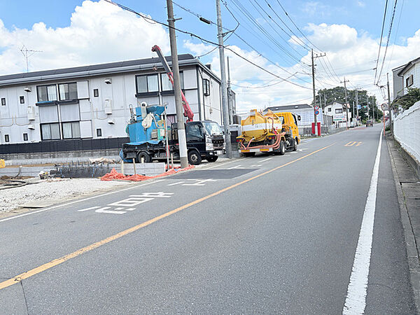 五感で感じる、現地でしかわからない事も沢山ございます。周辺環境なども一緒にご案内いたしますのでお気軽にお問合せください。