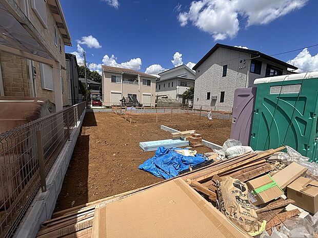 五感で感じる、現地でしかわからない事も沢山ございます。周辺環境なども一緒にご案内いたしますのでお気軽にお問合せください。