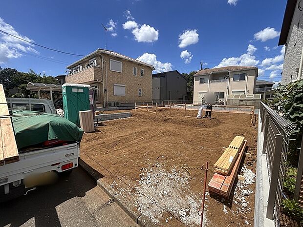 土地面積60坪の広々した敷地の新築です。