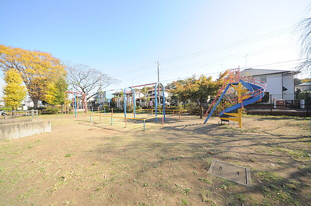 フラワーヒル東公園(狭山市)(170m)
