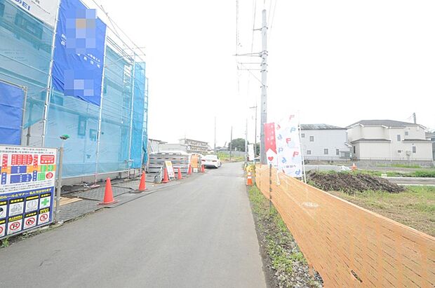 五感で感じる、現地でしかわからない事も沢山ございます。周辺環境なども一緒にご案内いたしますのでお気軽にお問合せください。