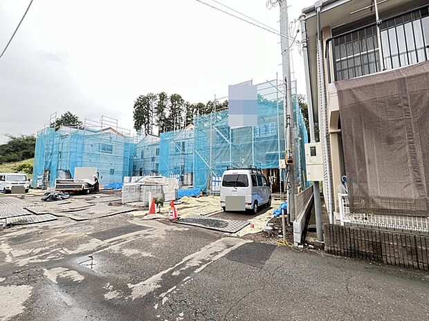 緑に囲まれた穏やかな街並みに新しい建物が誕生します