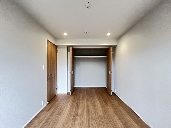 収納豊富な間取りで家の中がスッキリ片付きそうです。