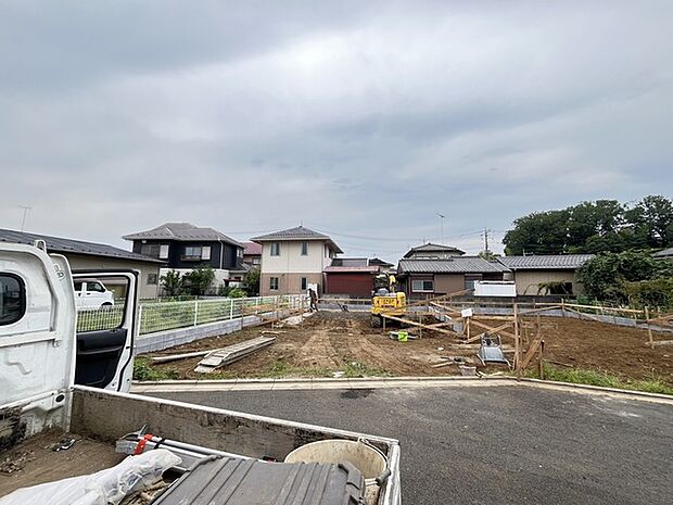 空の広がりを感じるこの場所で、自由な発想を活かした住まいを形にしてみませんか