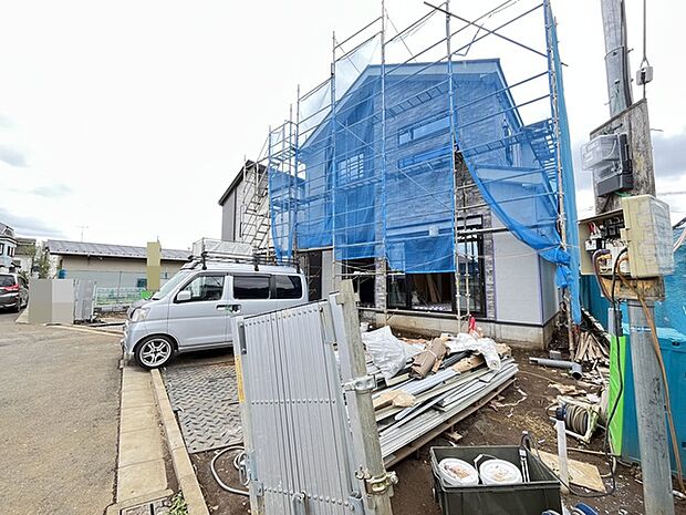 窓から眺める風景は一日の疲れを癒すヒーリングを奏でる、心地の良い時間を演出してくれます。室内も重要ですが、周りの環境もマイホーム選びの大事なポイント 