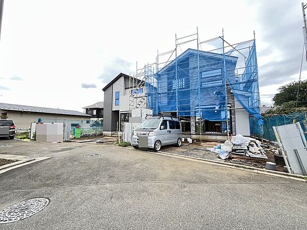 五感で感じる、現地でしかわからない事も沢山ございます。周辺環境なども一緒にご案内いたしますのでお気軽にお問合せください。 