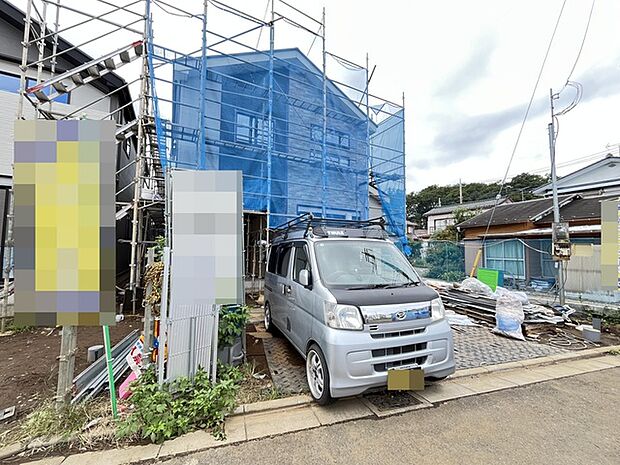 完成へと向かう過程を眺める穏やかな時間が流れる敷地です 