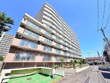 五感で感じる、現地でしかわからない事も沢山ございます。周辺環境なども一緒にご案内いたしますのでお気軽にお問合せください。