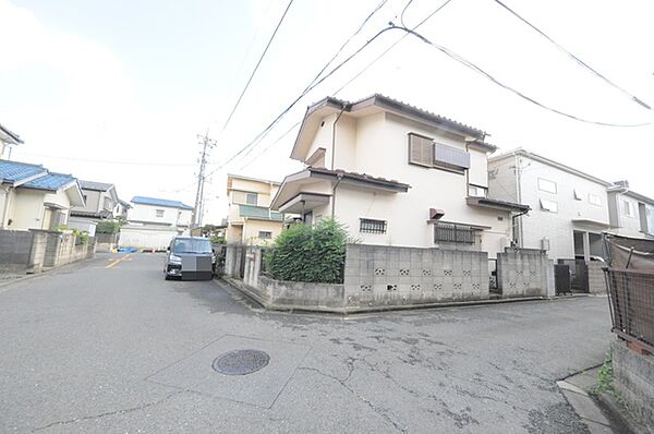 五感で感じる、現地でしかわからない事も沢山ございます。周辺環境なども一緒にご案内いたしますのでお気軽にお問合せください。