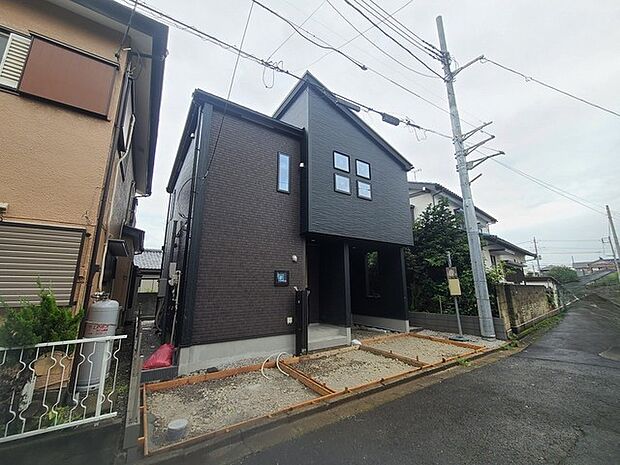 五感で感じる、現地でしかわからない事も沢山ございます。周辺環境なども一緒にご案内いたしますのでお気軽にお問合せください。