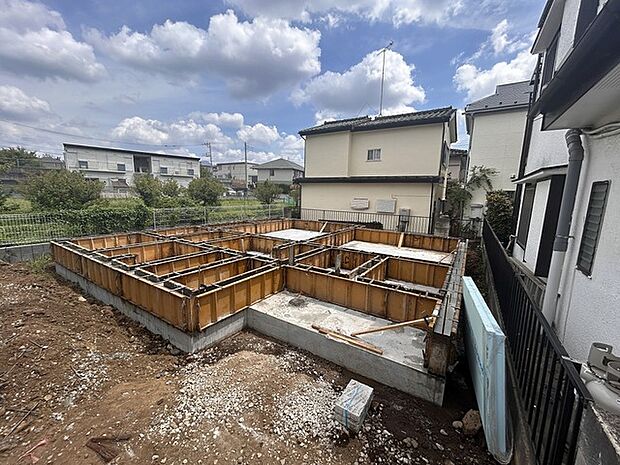 完成は12月を予定しております。施工例もございますのでお気軽にお問合せ下さい。