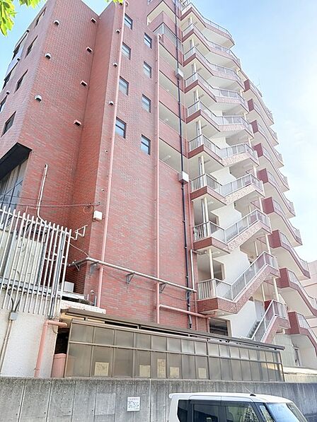 五感で感じる、現地でしかわからない事も沢山ございます。周辺環境なども一緒にご案内いたしますのでお気軽にお問合せください。