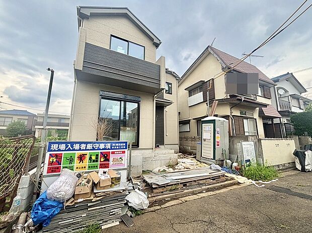 人気の対面キッチンの3LDKの間取りです。