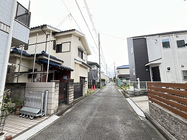 心地よい時間の流れを感じられる穏やかで親しみやすい周辺の雰囲気が魅力です