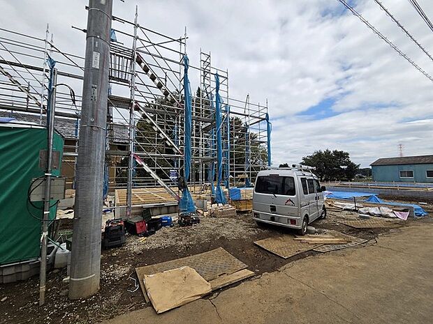 五感で感じる、現地でしかわからない事も沢山ございます。周辺環境なども一緒にご案内いたしますのでお気軽にお問合せください。