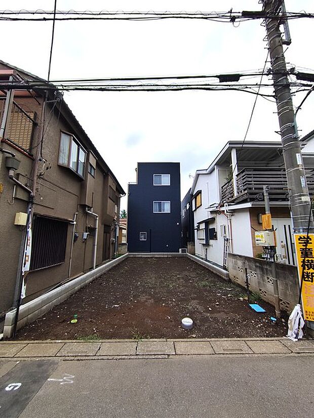 五感で感じる、現地でしかわからない事も沢山ございます。周辺環境なども一緒にご案内いたしますのでお気軽にお問合せください。
