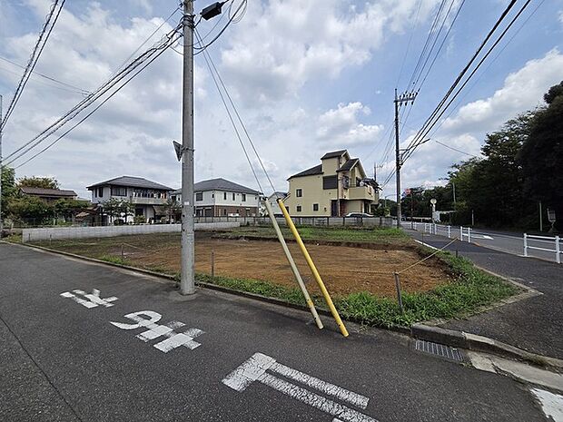 五感で感じる、現地でしかわからない事も沢山ございます。周辺環境なども一緒にご案内いたしますのでお気軽にお問合せください。 