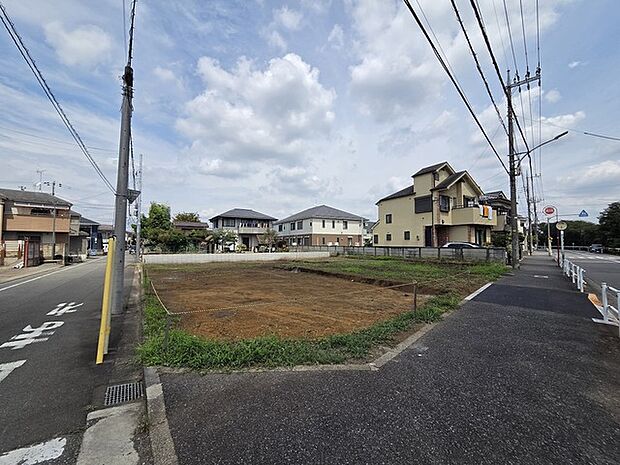 五感で感じる、現地でしかわからない事も沢山ございます。周辺環境なども一緒にご案内いたしますのでお気軽にお問合せください。 